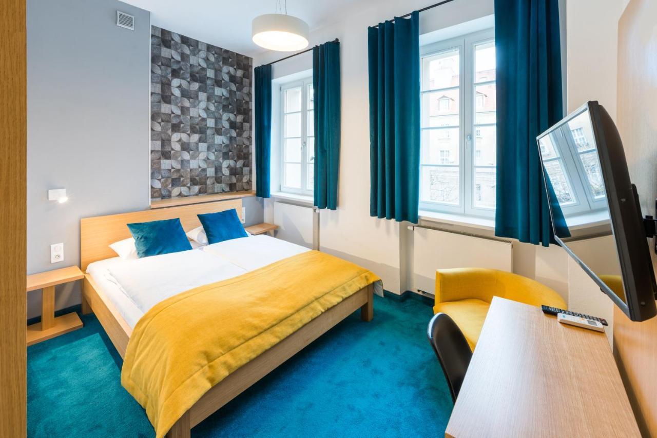 Tcz Wozna Apart otel Poznan Dış mekan fotoğraf